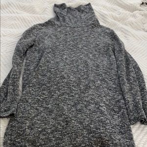 Black & white turtleneck sweater